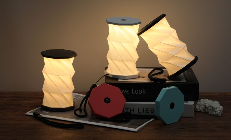 Mini Twist Hexagon Light
