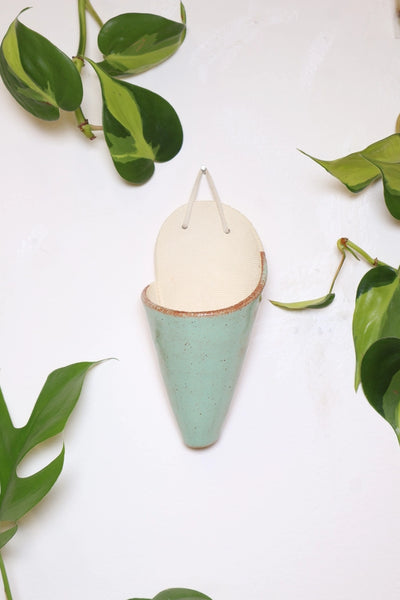 Medium Ceramic Cone - Pistachio