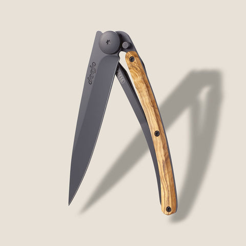 27g Knife Olive wood / Simple Matte Black Blade