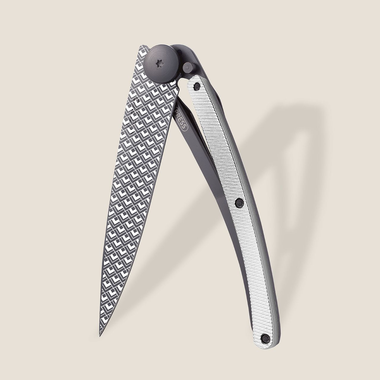 37g Knife Light Grey Aluminium | Quadratic