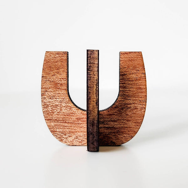 Wooden Air Plant Stand - Curved Sides