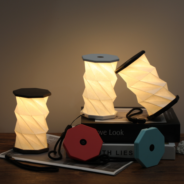 Mini Twist Hexagon Lamp