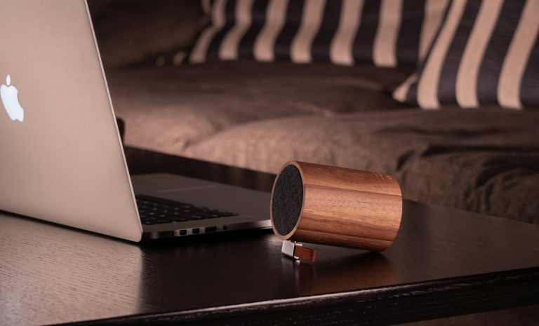 Drum Light Bluetooth Speaker - Walnut