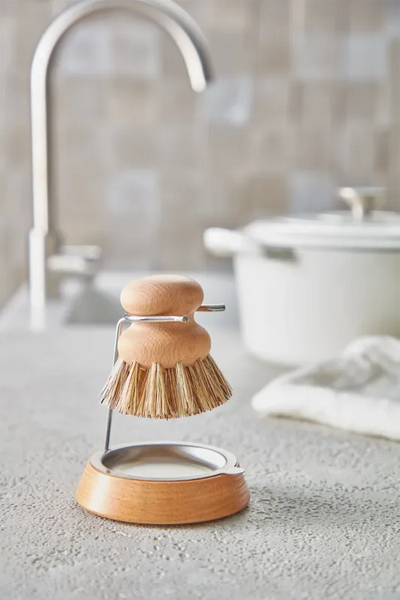 Pot Brush
