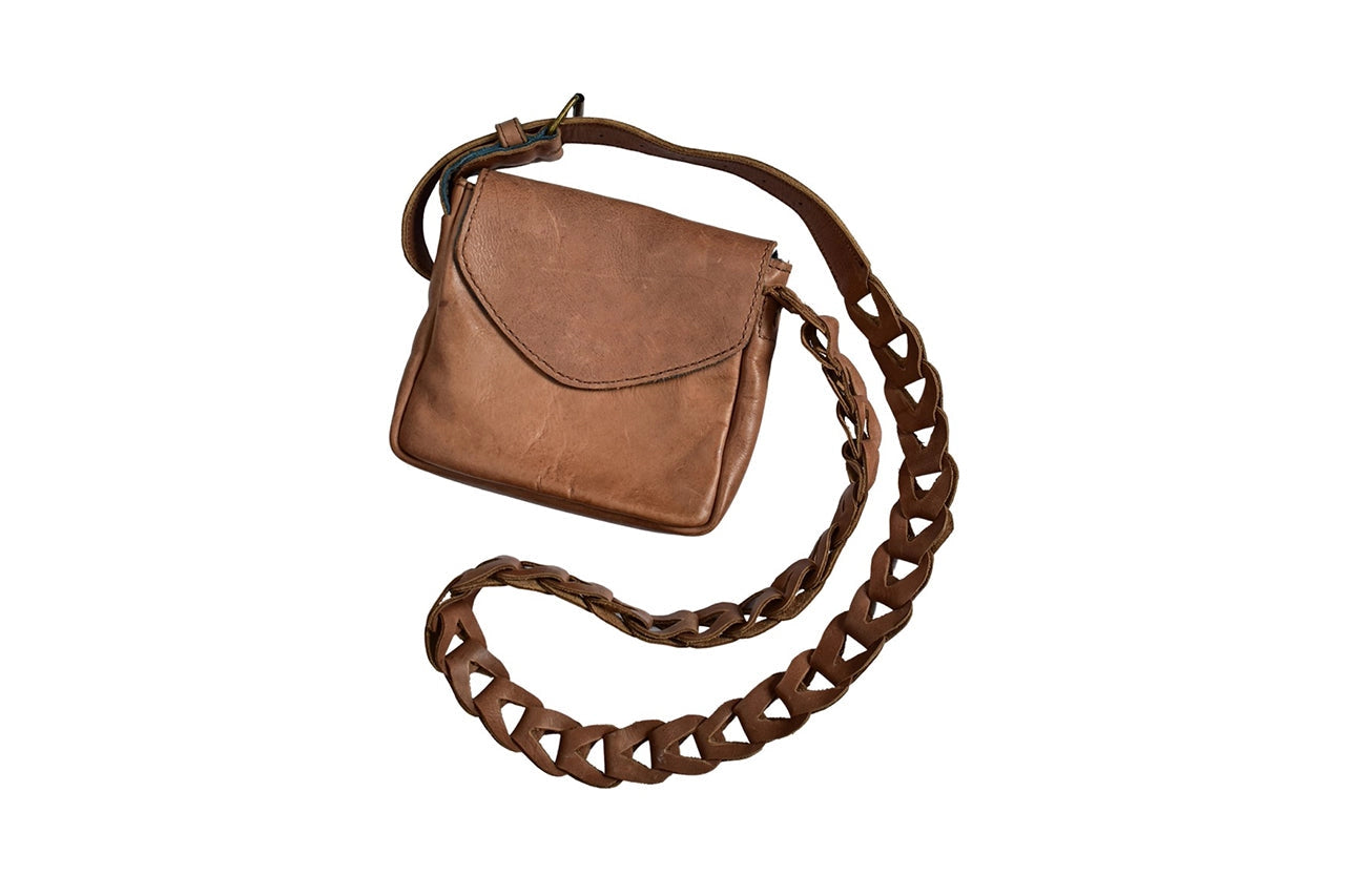 Vintage Linked Strap Crossbody