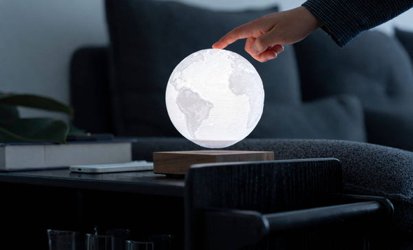 Smart Earth Lamp