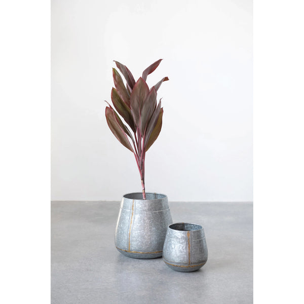 Galvanized Metal Planter (2 Sizes)