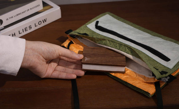 Super Mini Smart Book Light - Palm Edition